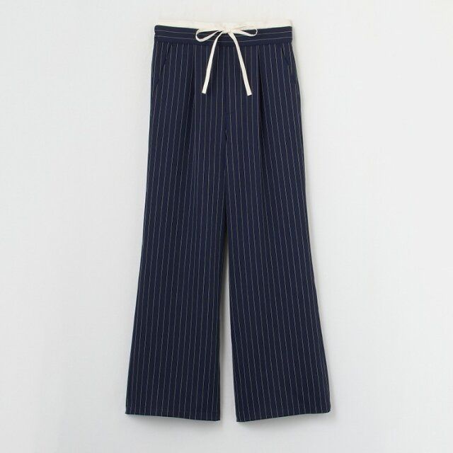 しまむらのダブルウエストワイドパンツ