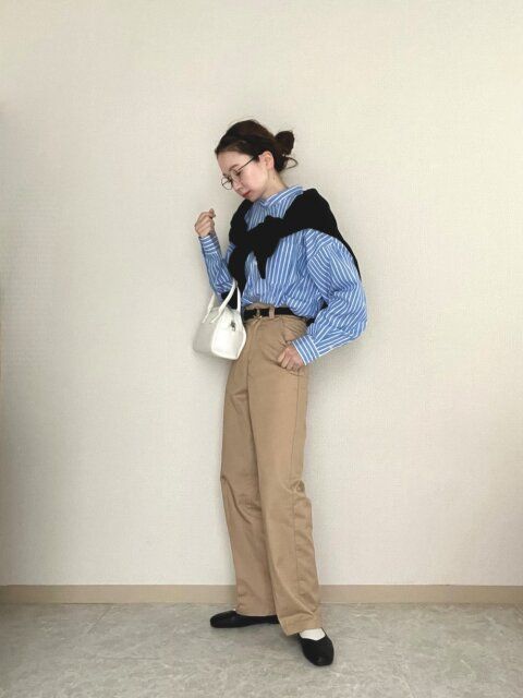 黒カーディガンコーデ5