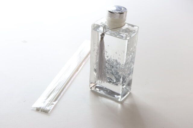 ダイソーの高見えアロマディフューザー130ml ルフレ（ホワイトローズ）