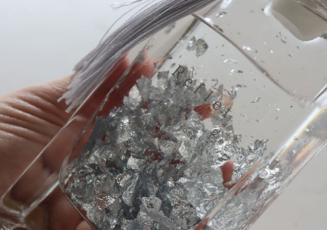 ダイソーの銀色の箔がキレイなアロマディフューザー130ml ルフレ（ホワイトローズ）