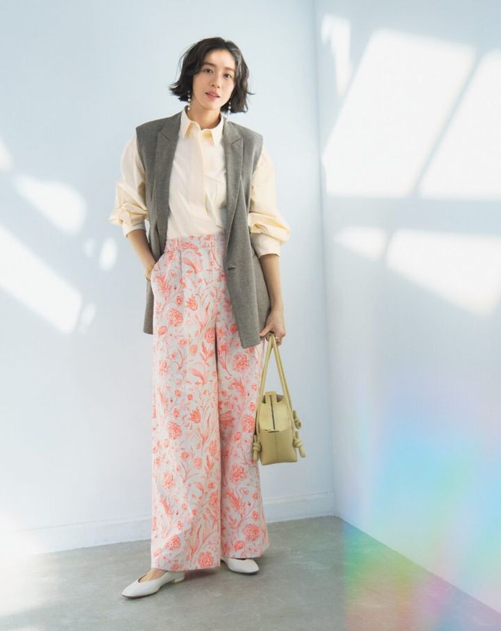 大人の花柄コーデ