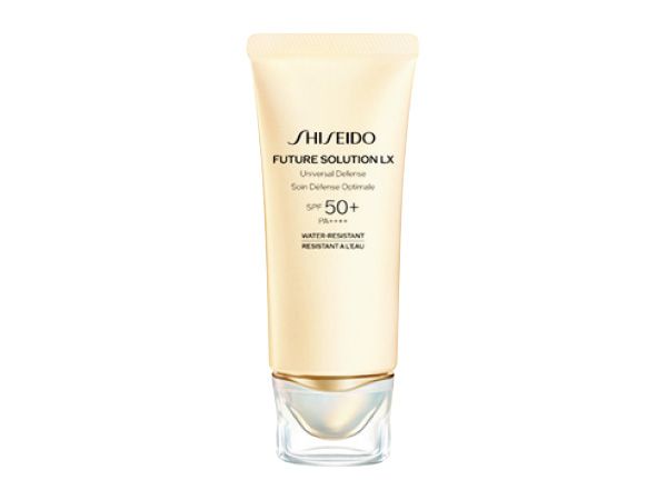 SHISEIDO フューチャーソリューション LX ユニバーサル ディフェンスs