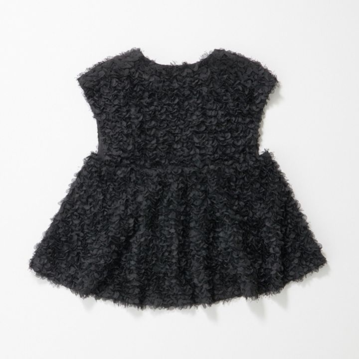 THREE SQUAREのシャギーペタルジレ_ブラック後ろ