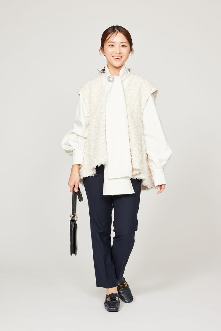 クラウドチームVERY明賀琴絵のセレモニージレコーデ_前