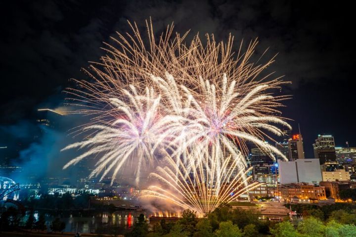 スペインの花火師「RICASA ricardo caballer」