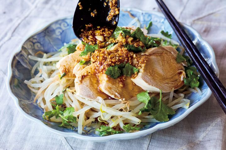 パサつき感ゼロのしっとり食感 【鶏むね肉のよだれ鶏】