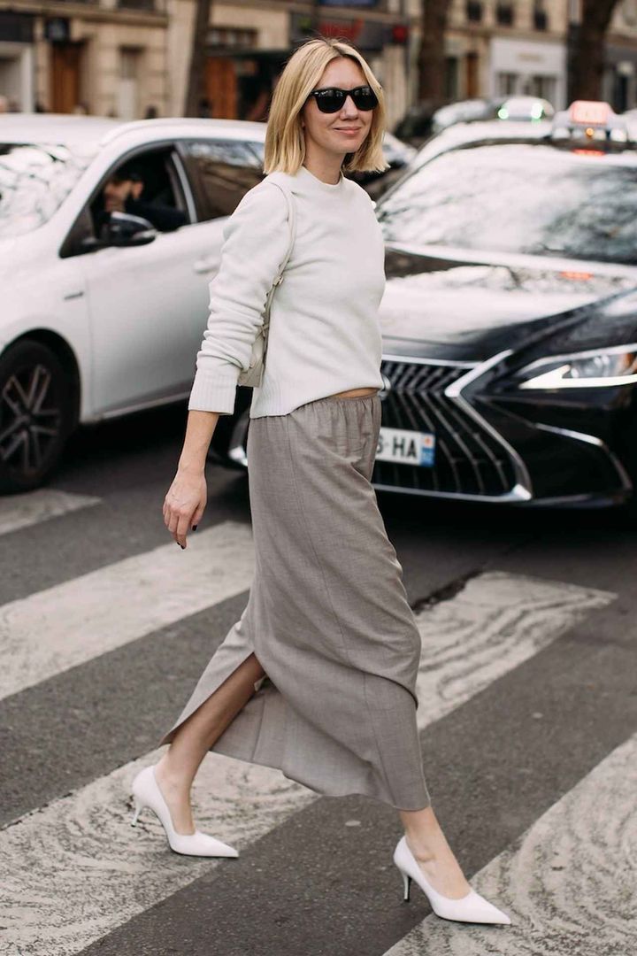 画像: 白とライトグレーの配色で透明感を放つ