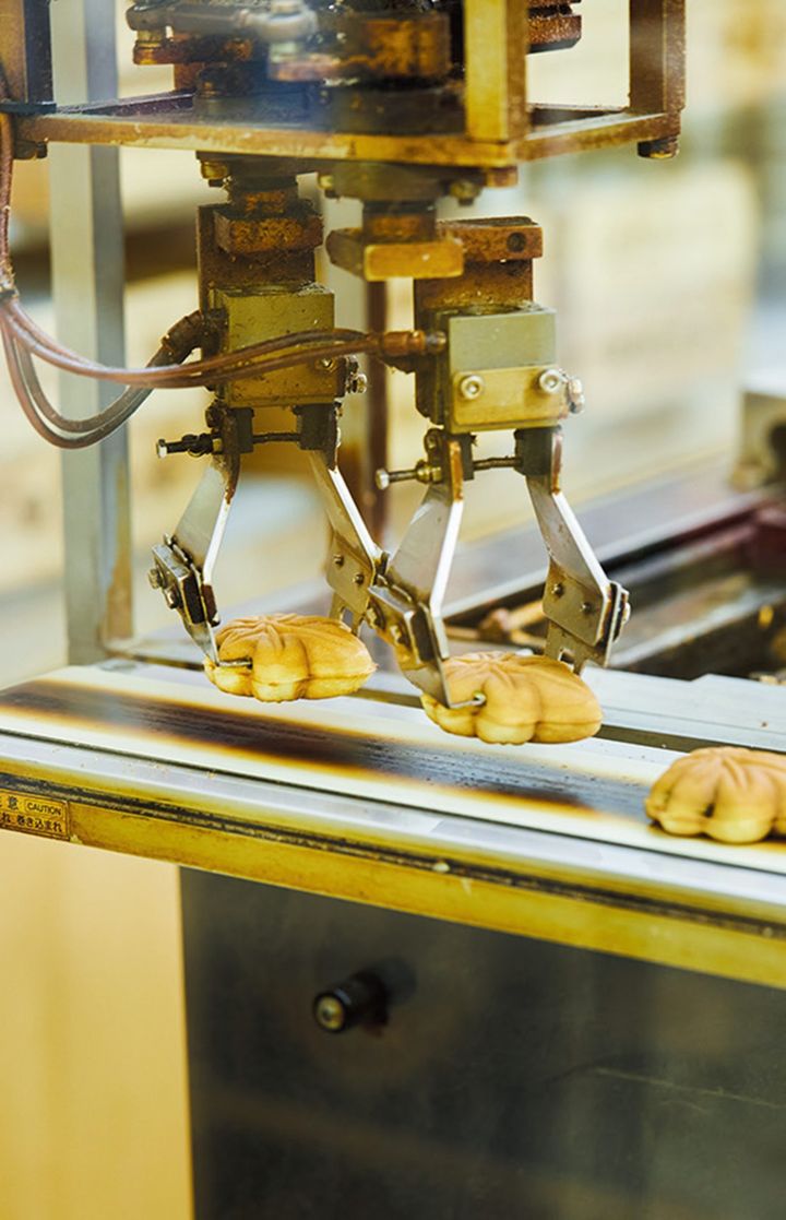 創業100年以上続く老舗『紅葉堂』。