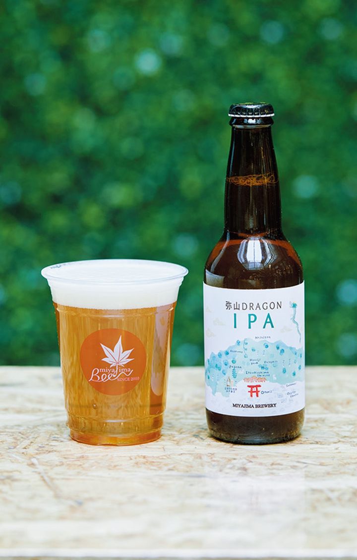 生ビールでもお土産でも！ 種類豊富な“宮島ビール”。