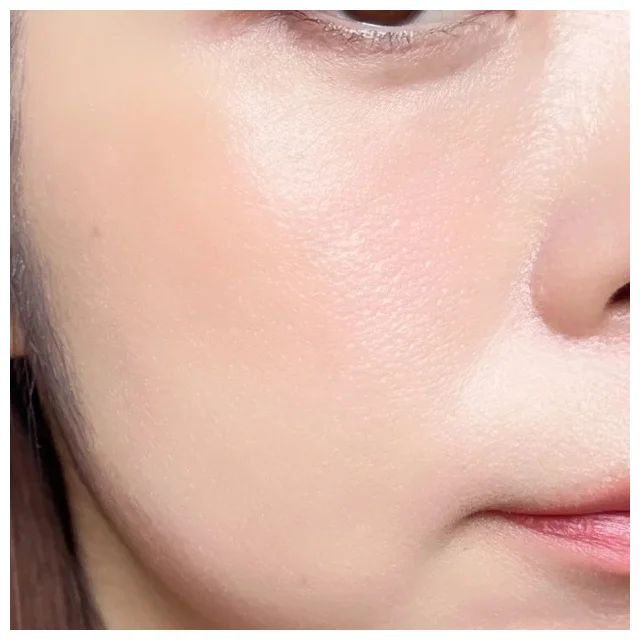 シャインハイライターバーム 02 ロージー