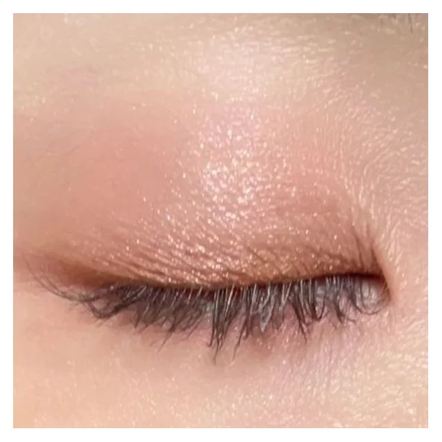 トリプルアイパレット 01 モモ