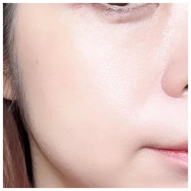 ペールフィットUVトーンアップ 01 ピーチアイボリー