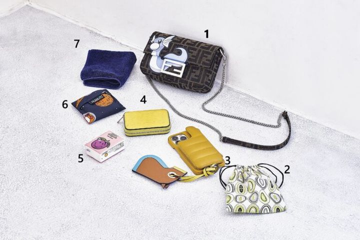 飲食店経営・伊藤加奈子さんのバッグの中身