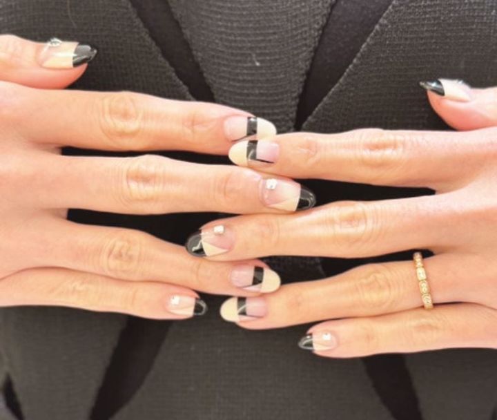 観月ありささんのネイル