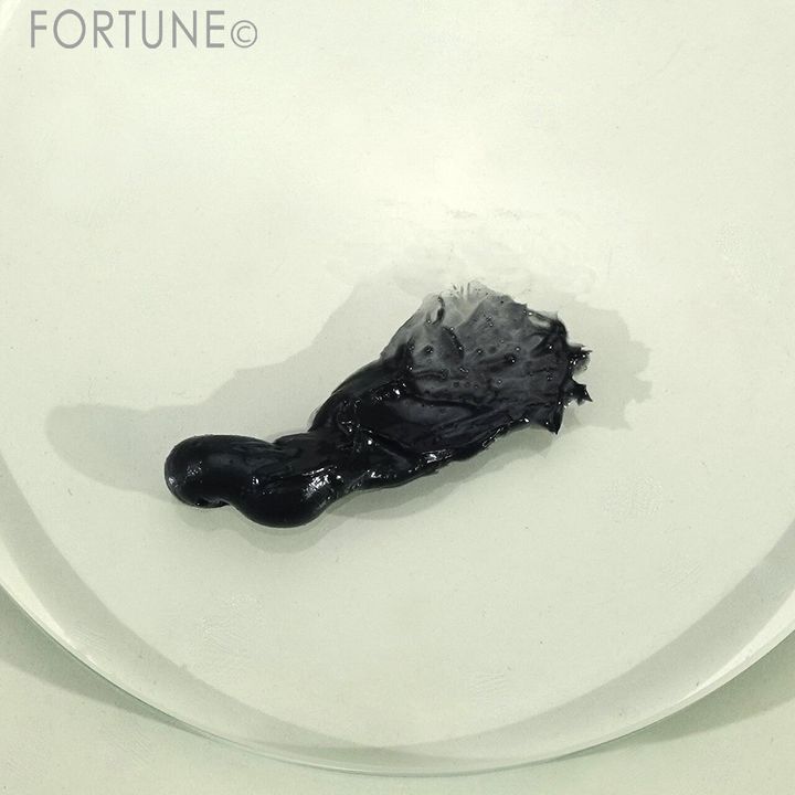 shu uemura（シュウ ウエムラ） ブラック フ...