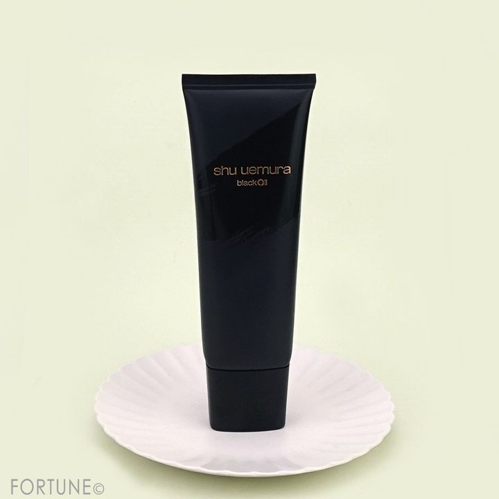 shu uemura（シュウ ウエムラ） ブラック フ...