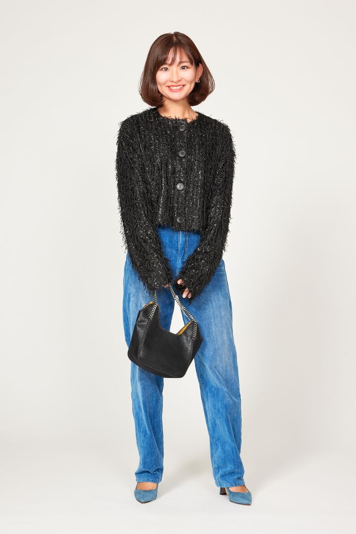 クラウドチームVERY坂井麻実の春のラメカーデコーデ_前