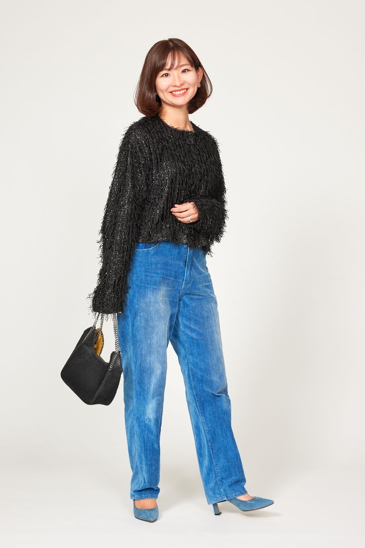 クラウドチームVERY坂井麻実の春のラメカーデコーデ_横