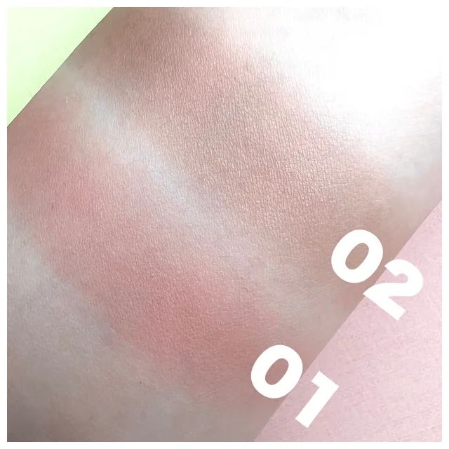 セザンヌ チークブラッシュをイエベがスウォッチ