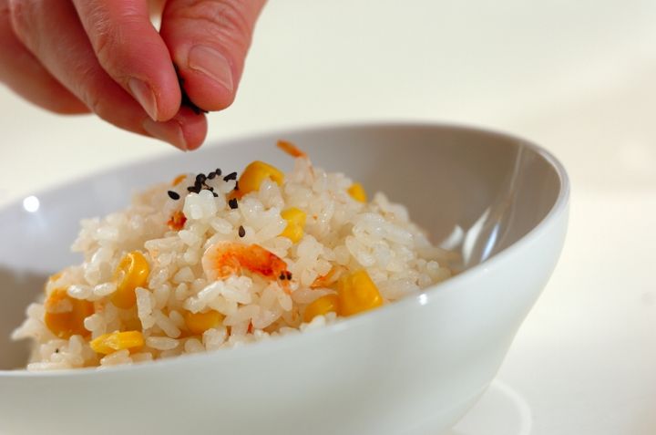 桜エビとコーンの炊き込みご飯の作り方2
