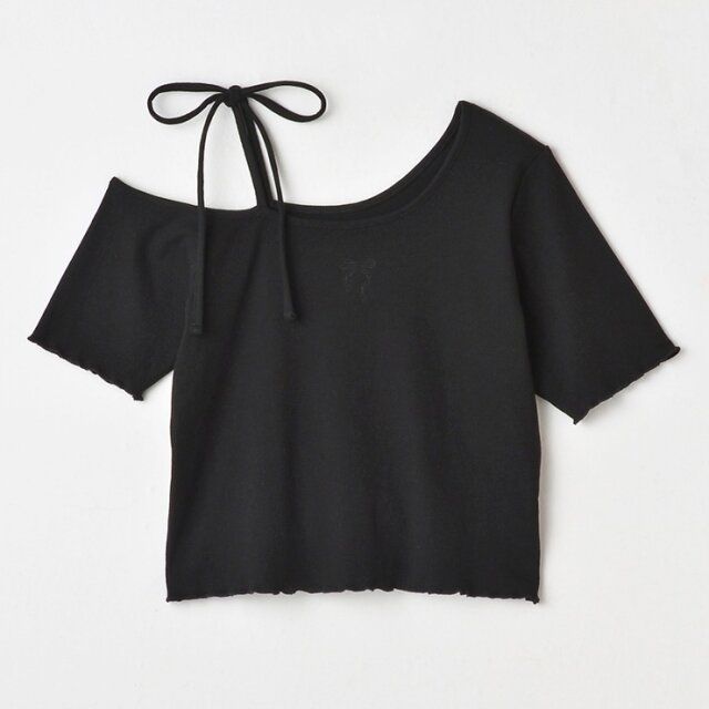 しまむらのワンショルプルオーバー