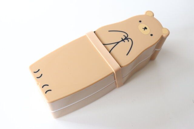 ダイソー 弁当箱（ダイカット、二段式）