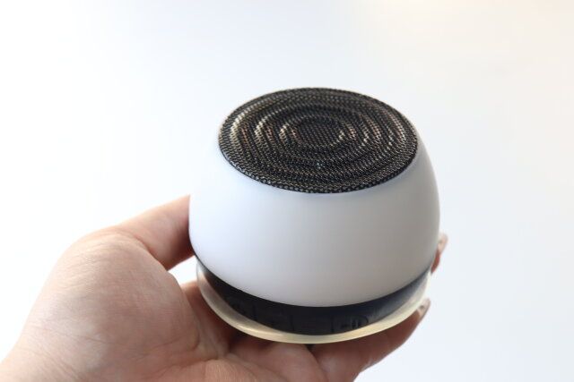 ダイソー グラデーションライト付Bluetoothスピーカー
