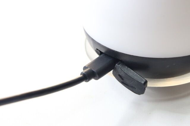 ダイソー グラデーションライト付Bluetoothスピーカー 充電 Type-C