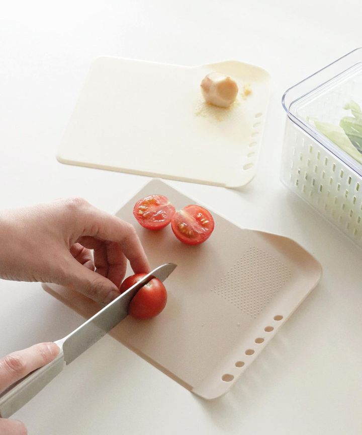 画像1: 出典：3COINS