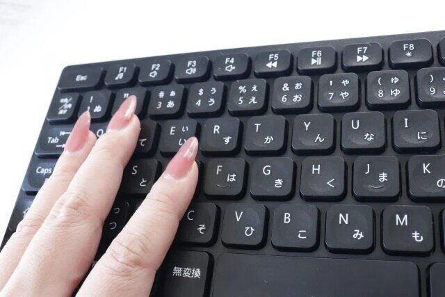 ダイソー フルキーボード（BK） パッケージ JANコード