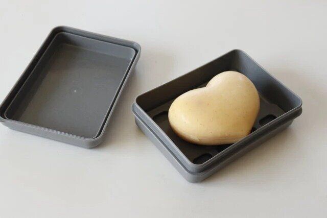 ダイソーのお洒落なストーン風石けん箱