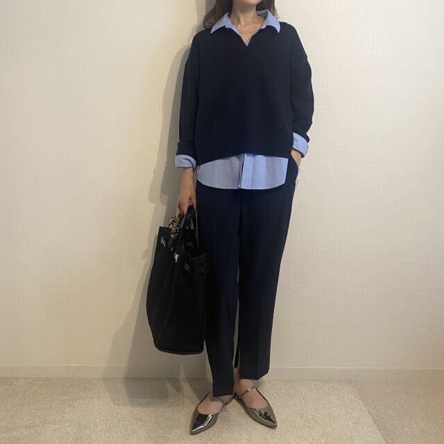 通勤コーデ シャツを重ねても可愛い！