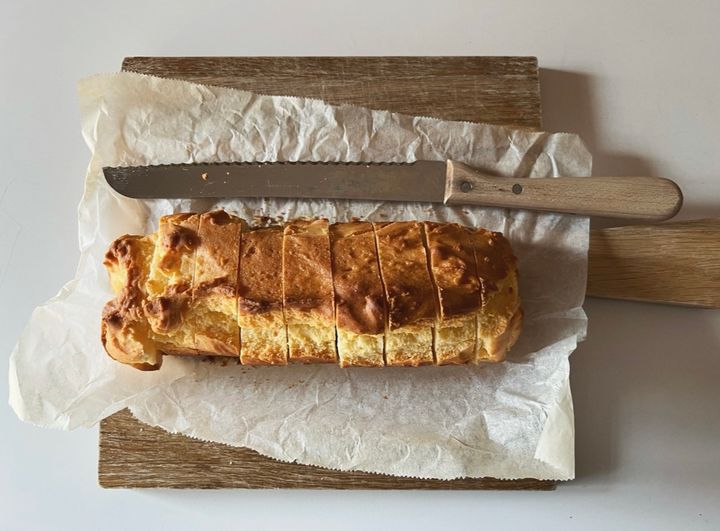 簡単！いちごと練乳の“ショートケーキ風”米粉ケーキ【渡辺友美子のコーヒーに合うお菓子のレシピ vol.72 〜レシピで旅するヨーロッパ〜】