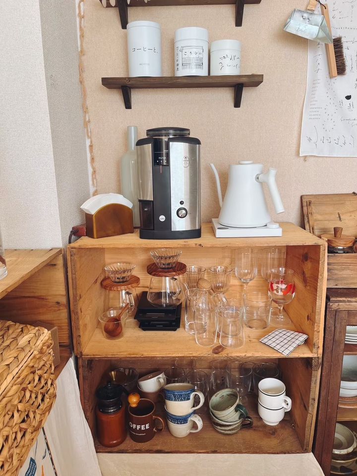 【2DK × 二人暮らし】屋上付きマンションに暮らすバリスタが「買ってよかった」3つのコーヒーアイテムとは？【FUDGE おしゃれな人のルームツアー vol.9】