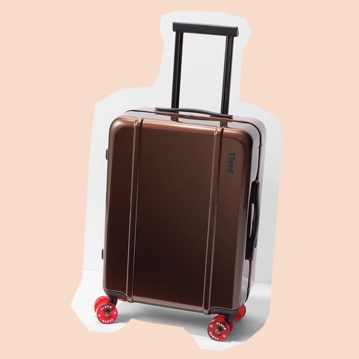 フロイドの赤いタイヤがキャッチーなキャリーケース