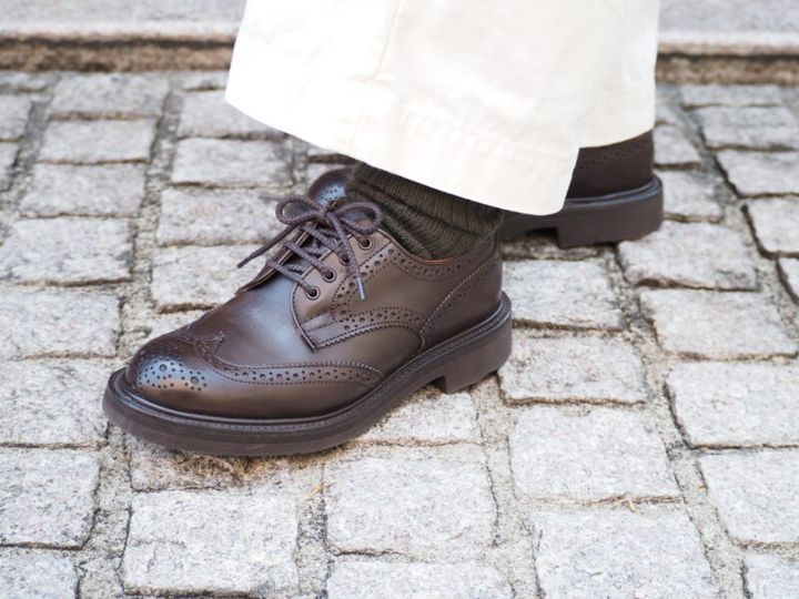 「トリッカーズ」のシューズ