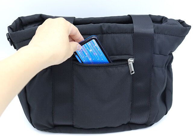 JTB黒巾着バッグ付録レビュー背面ファスナーポケット