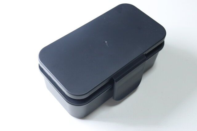 ダイソー 弁当箱（三分割式）