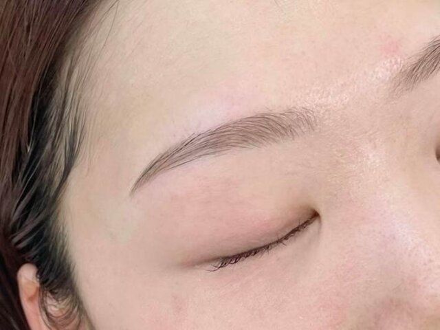 NG明るすぎる眉