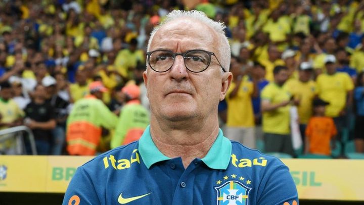 日本代表が世界最速出場の2026年W杯、予選低迷の王国“ブラジル代表は監督クビ