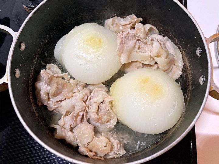 30分ほど煮込んだ様子