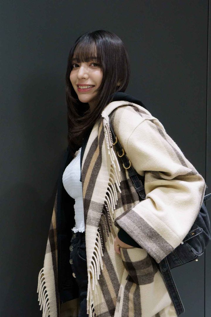 画像2: 年代物のファッション×今風の着こなしがポイント