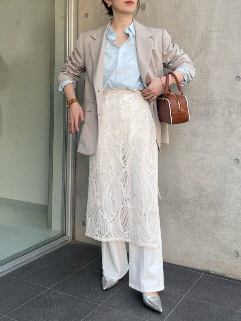 白デニムパンツコーデ2