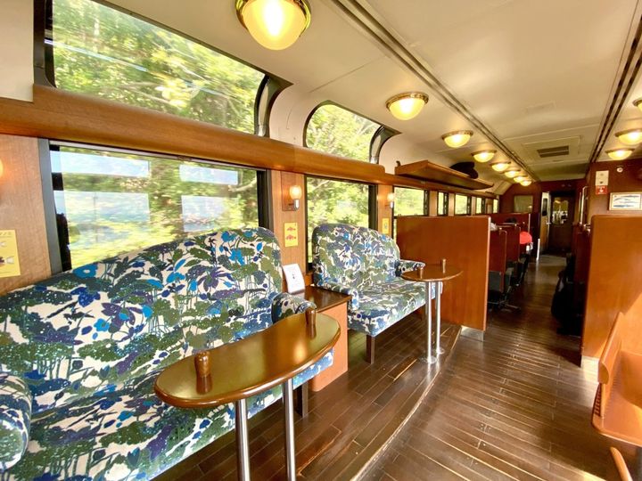 鹿児島県指宿で買える、マンゴースイーツのお土産3選。どこか懐かしくて陽気なパッケージにリニューアル！【旅するデザイナーがおすすめするお土産たち！】