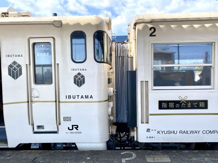 鹿児島県指宿で買える、マンゴースイーツのお土産3選。どこか懐かしくて陽気なパッケージにリニューアル！【旅するデザイナーがおすすめするお土産たち！】