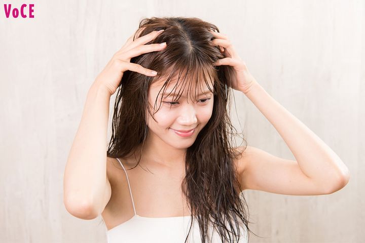 【自然乾燥の髪＝生乾きの洗濯物！？】ブス髪になるNG行動６選