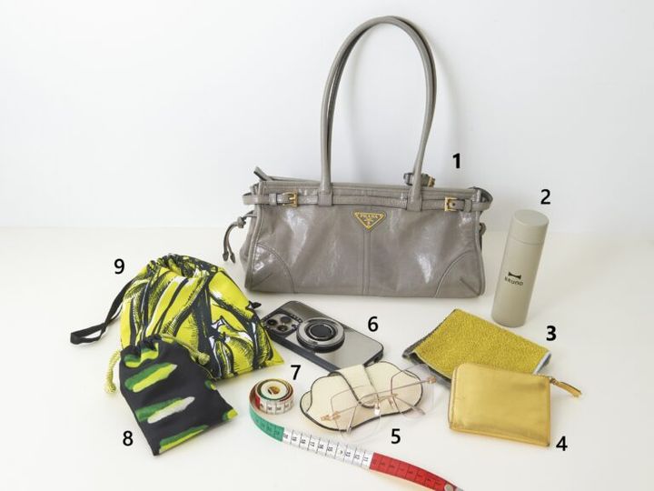 ミランダかあちゃんさんのバッグの中身