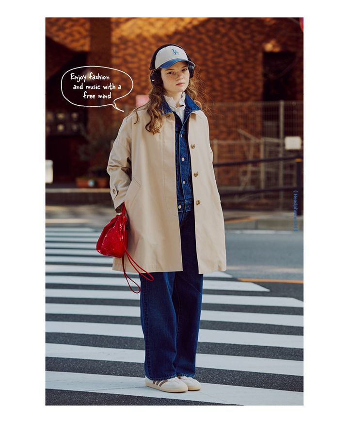 春アウターをお洒落に着るコツって？デニムジャケット×バルマカーンコートのレイヤードスタイルをチェック