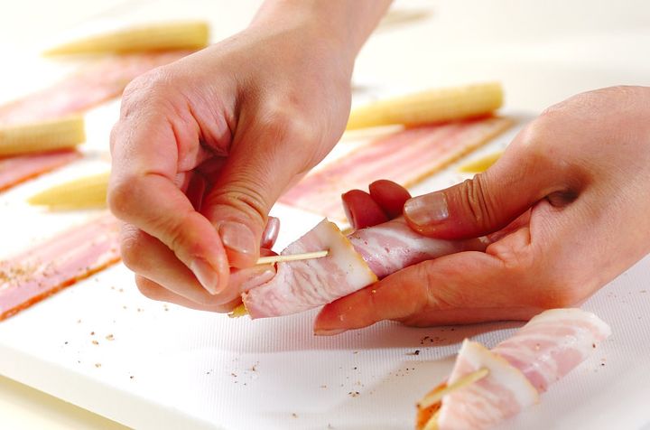 ベビーコーンベーコン焼きの作り方2