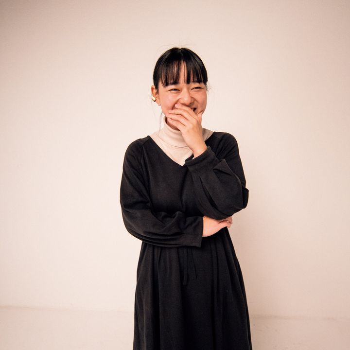 シンガーソングライター・浮